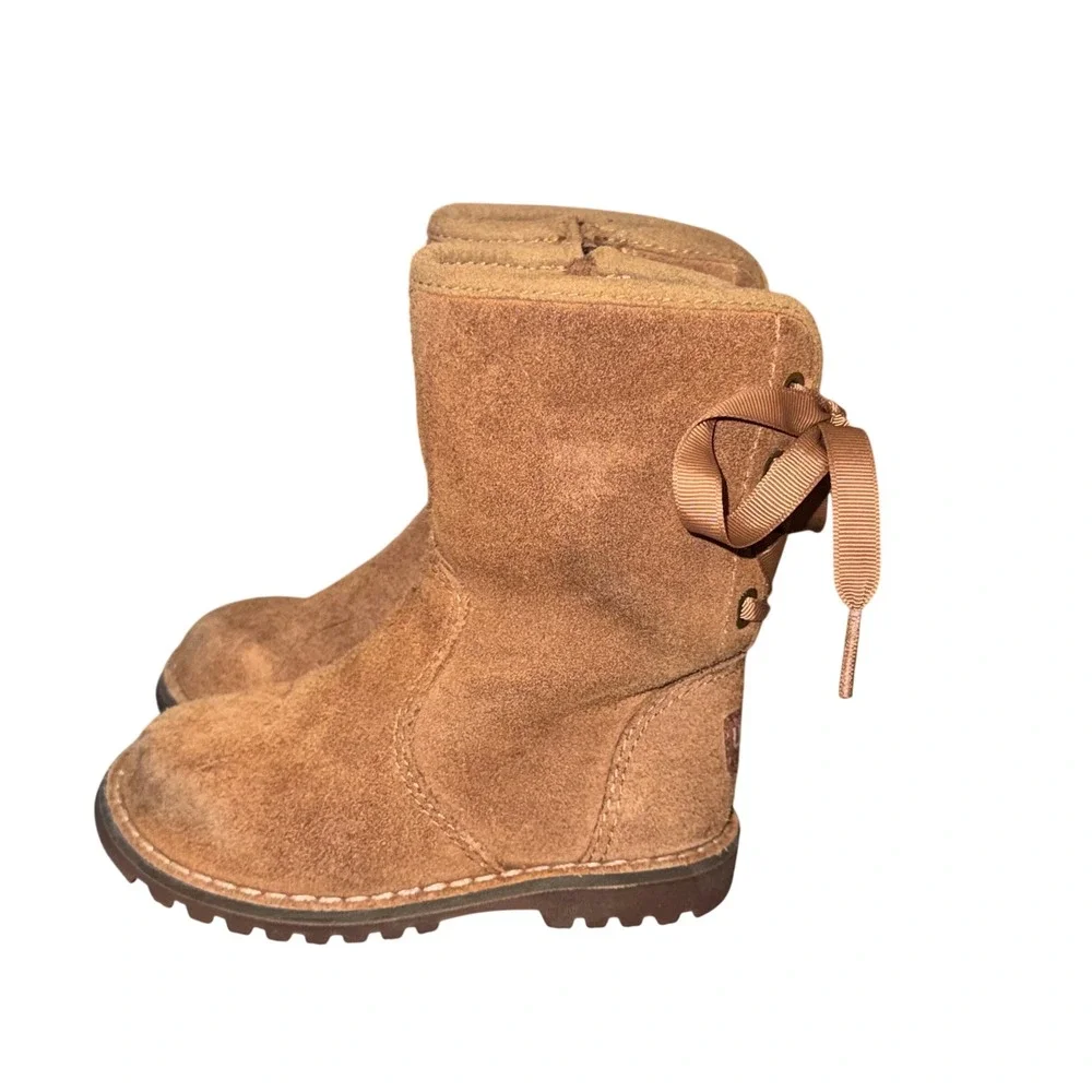 UGG Kids Chestnut Suede Lace Up Boots Side Zip Satin Ribbon Bow Toddler Size 6